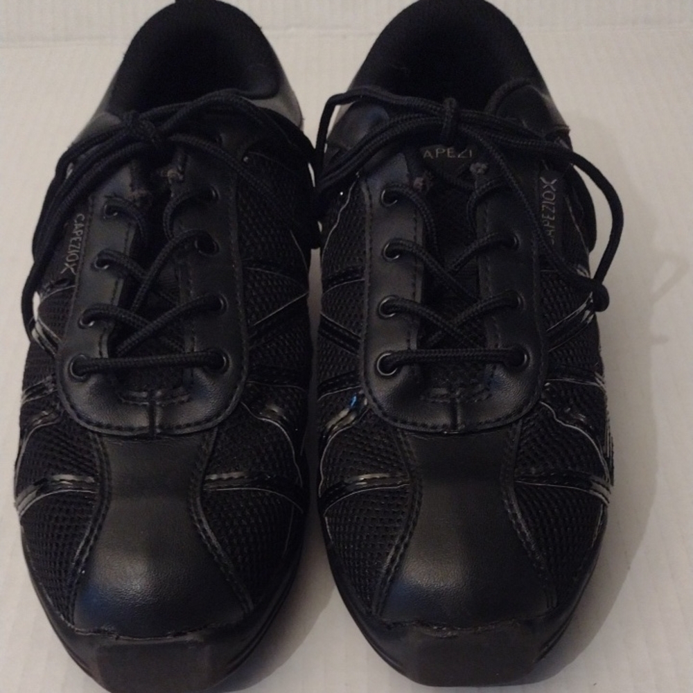 Dancesneaker By Capezio